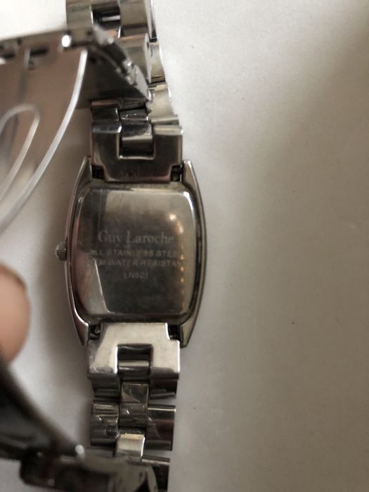 Годинник Guy Laroche модель LN601