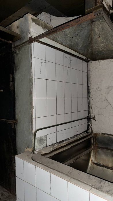 Виробничо-промисловий комплекс із земельною ділянкою