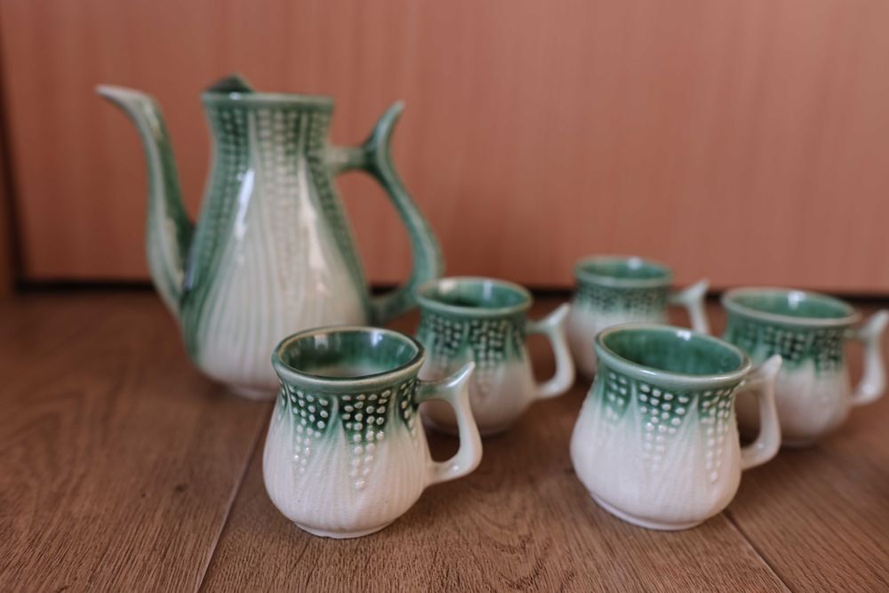 Zestaw dzbanek + małe filiżanki (6 szt.) Spółdzielnia Ceramików