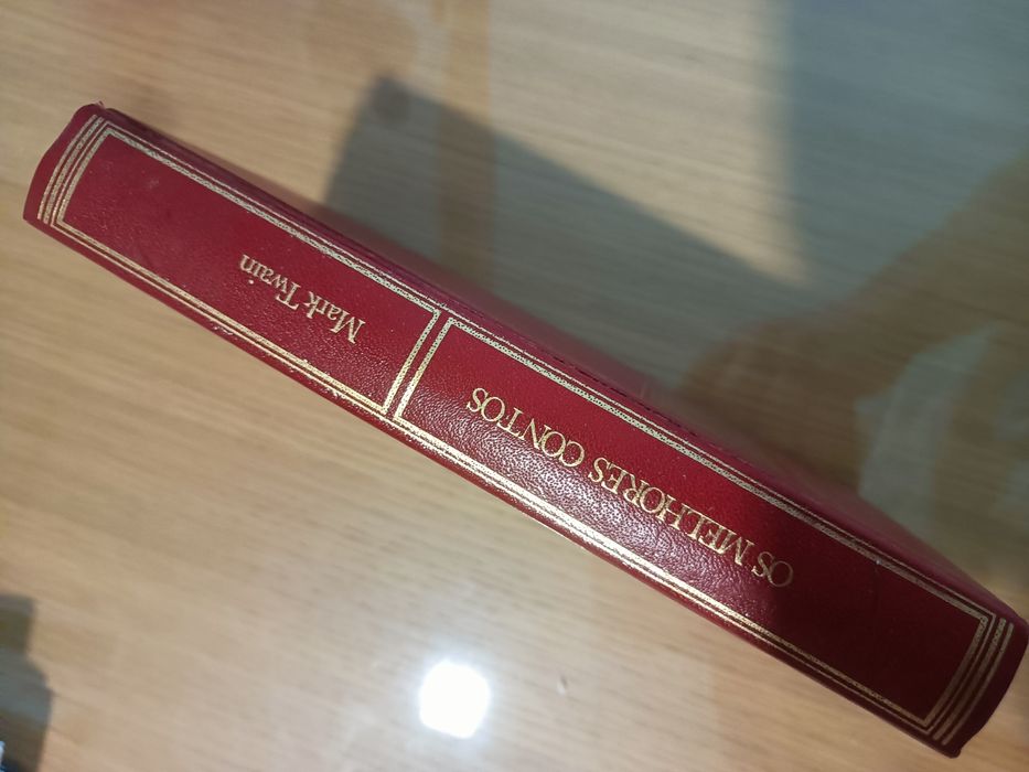 Vendo livro: Mark Twain