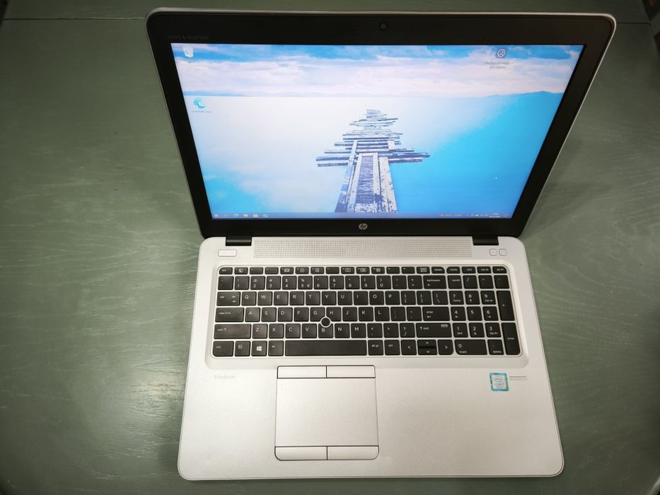 laptop HP Probook 850  i7