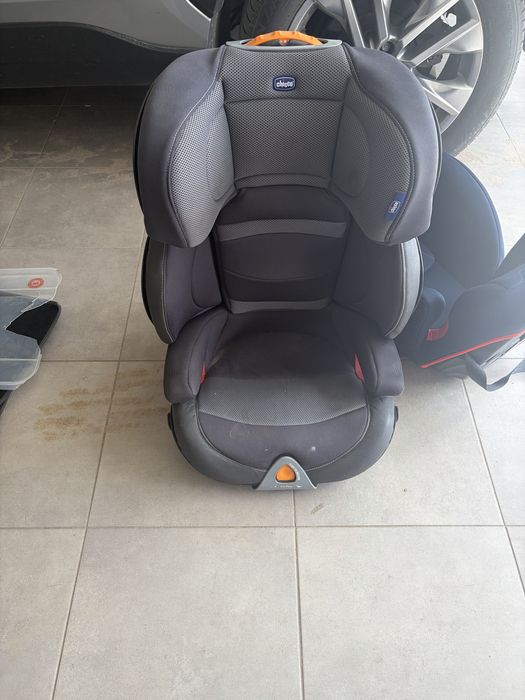 Fotelik  Chicco 15-36kg