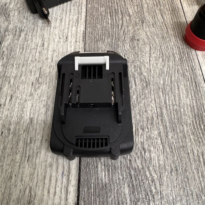 Шуруповерт Procraft PA20Li DFR 20V 2Аг 50Нм Безщітковий Кейс