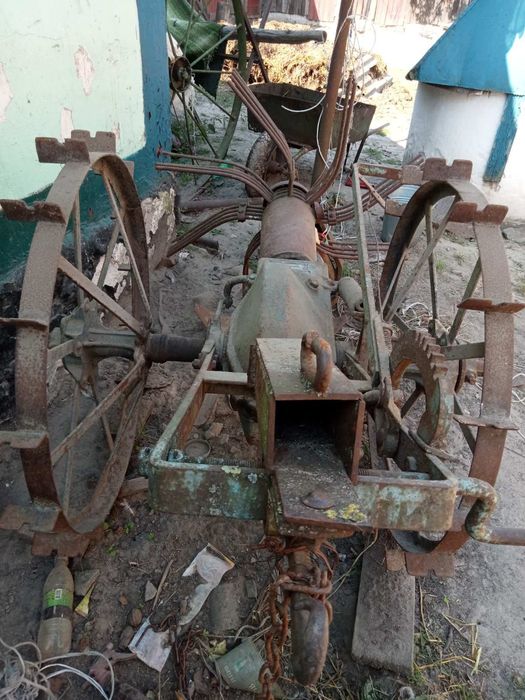 Продам картоплекопач