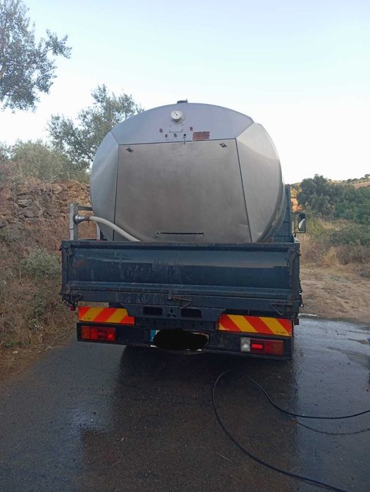 Mitsubishi Canter  Camião Cisterna