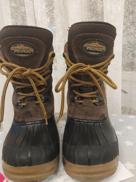 Черевики ,сноубутси