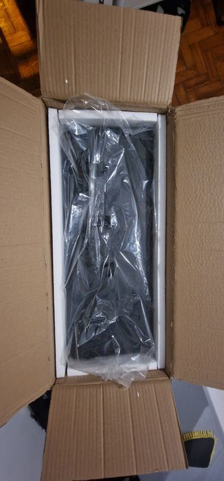 Mala aluminio  com chave