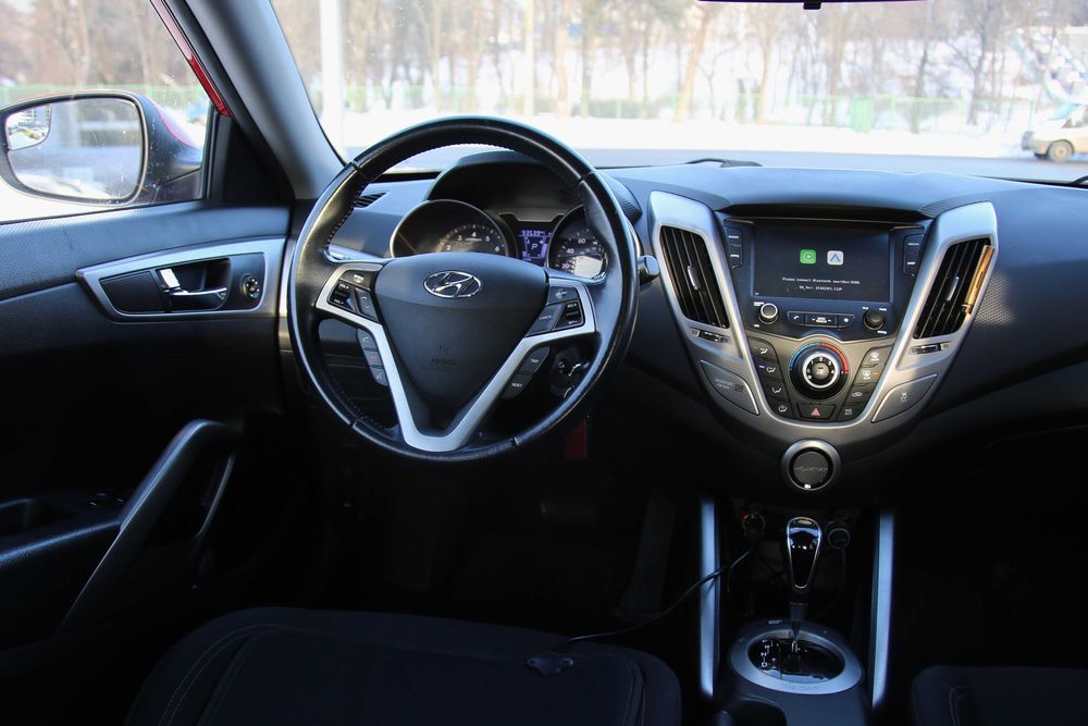 Hyundai Veloster