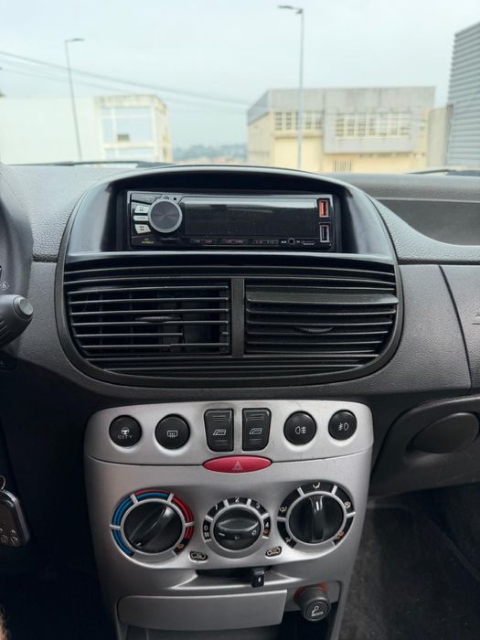 Fiat punto 1.3 multijet 5 lugares