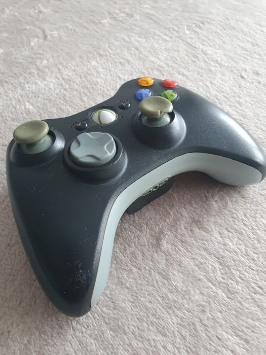 Kontroler, Pad Xbox 360 dwukolorowy