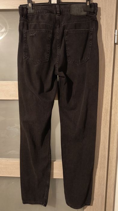 Spodnie dżinsy z rozdarciami H&M