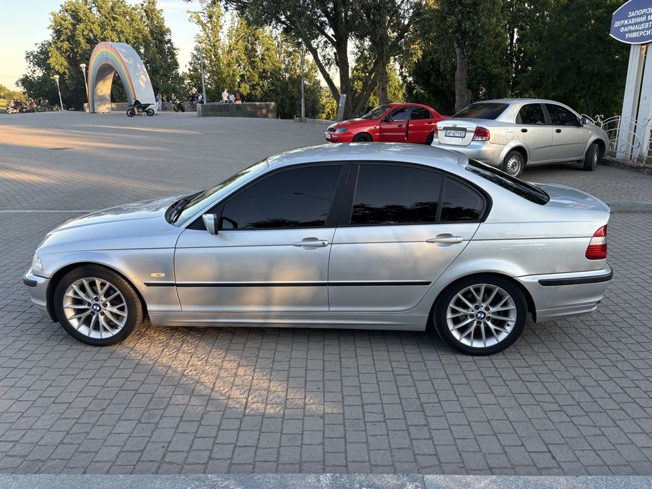 Продам BMW E46 320D