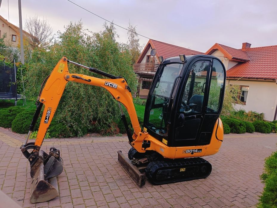 REZERWACJA JCB 8014 2006 rok brutto minikoparka mini koparka z Niemiec 8016 8018