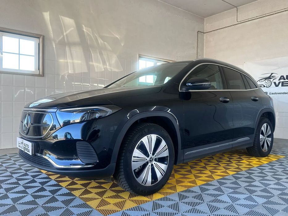 Mercedes-Benz EQA 250 Electric Art