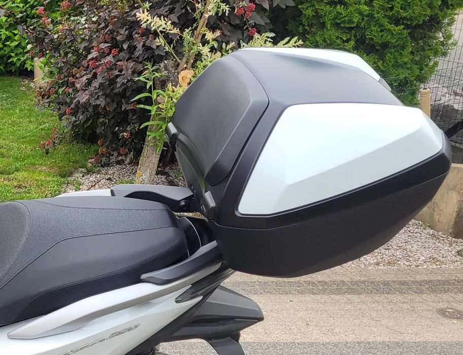 Kufer Honda Forza 125 Forza 300 i 350 stelaż uchwyty Keyless zadupek