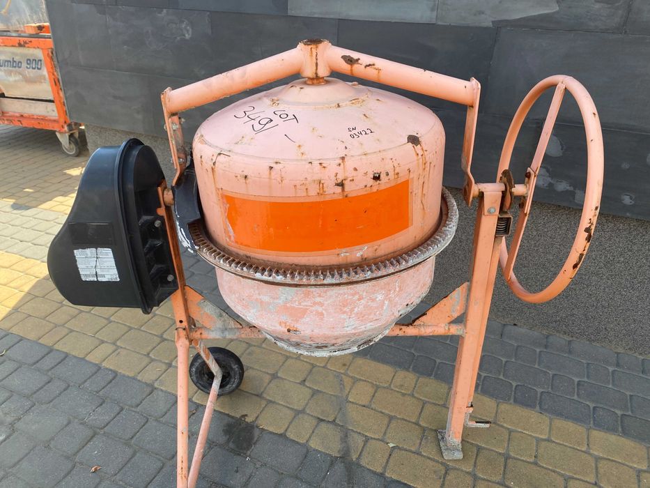 Betoniarka Altrad 130l