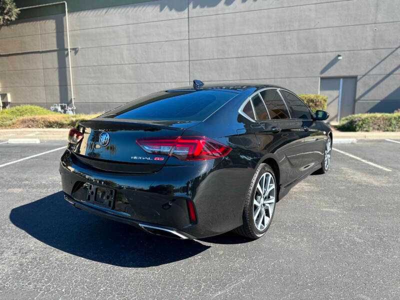 2018 Buick Regal Sportback