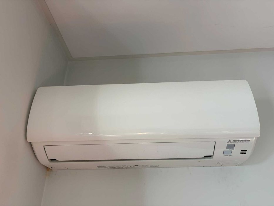 Ar condicionado MITSUBISHI LMK09Z6L-W 9000BTU