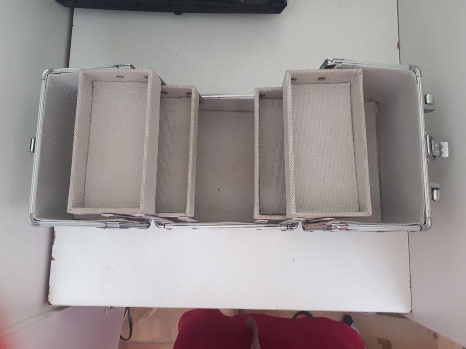 Maleta/Necessaire em metal