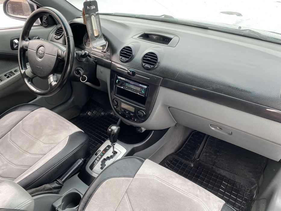 В гарному стані Chevrolet Lacetti  CDX 1.8 бензин/Газ-4 На Автоматі!