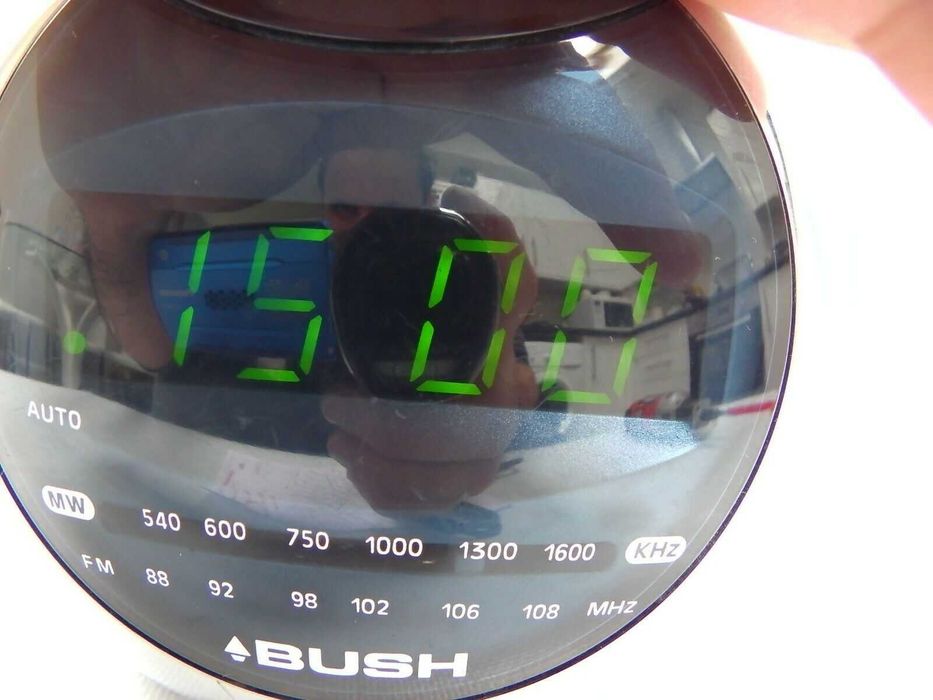 Radiobudzik BUSH - FM MW Multi Jog Sleep CR 312 - Retro do kolekcji