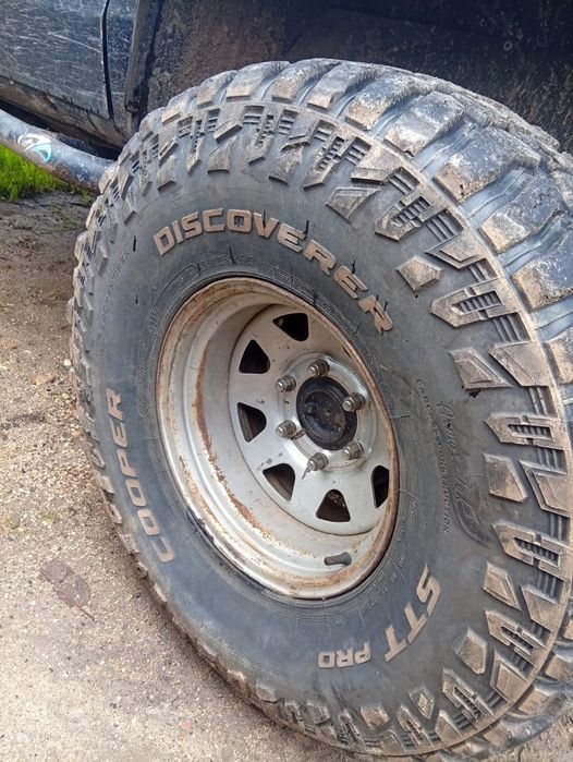 PNeus cooper stt Pro 35x12.5x15