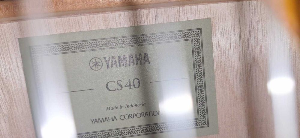 Гітара YAMAHA CS40