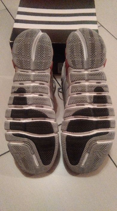 Buty Adidas (koszykówka i siatkówka) - 46