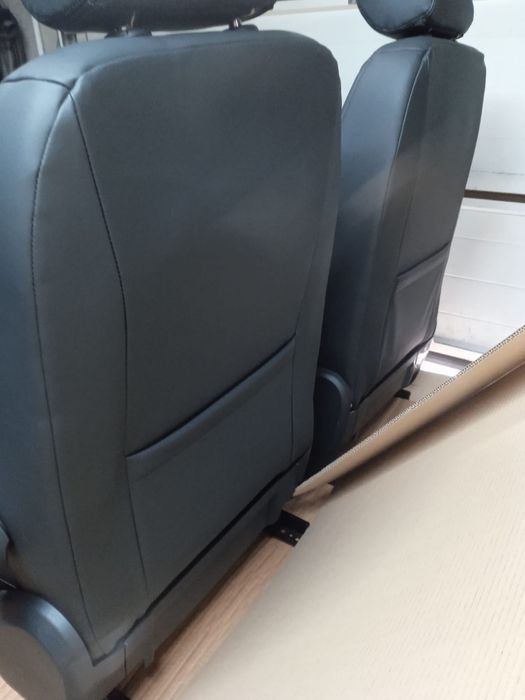Сидіння VW T6.1 VW T6 MULTIVAN передні з електричним регулюванням