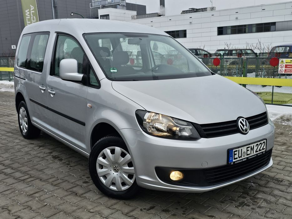 Volkswagen Caddy Benzyna 2011/12 Rok Bez Rdzy z Niemiec