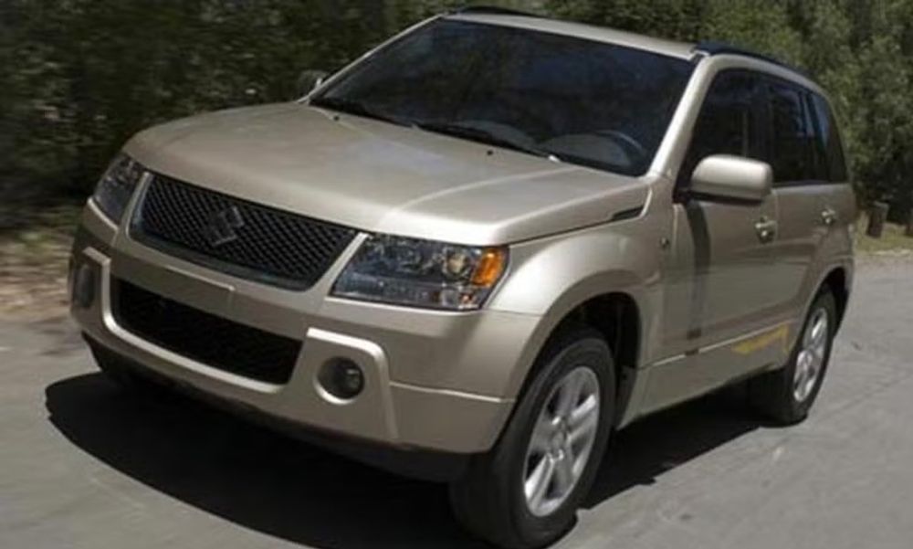 Suzuki Grand Vitara 2006 1.9td na części