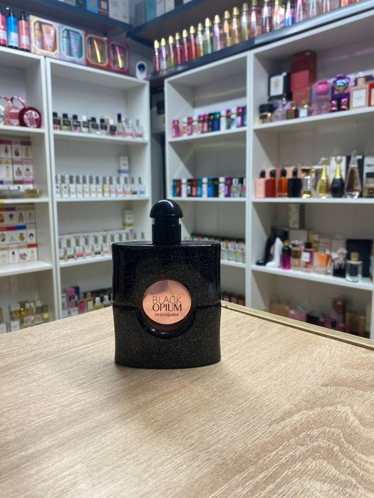 Black Opium Yves Saint Laurent 90 ml.