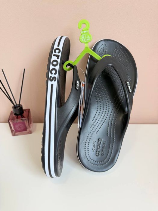Crocs Bayaband Flip чорні, розмір m9/w11. Чоловічі