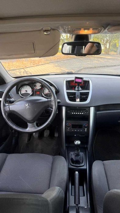 Peugeot 207 SW 1.6 HDi 110 cv | Teto panorâmico — photo 4