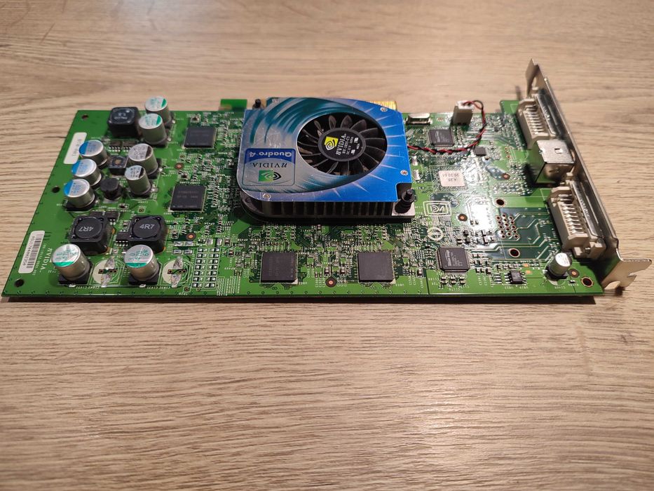 Nvidia QUADRO4 980XGL 128MB DDR