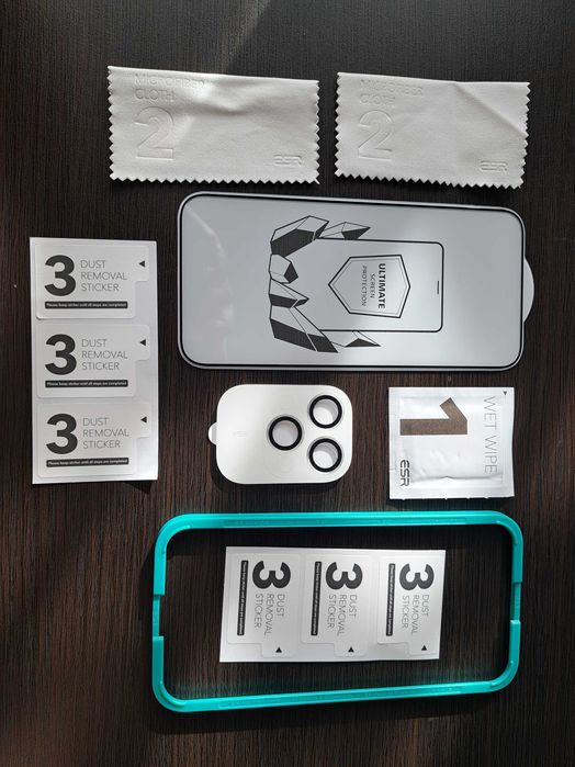 Zestaw folii ochronnych ze szkła hartowanego ESR iPhone 15 Pro Max