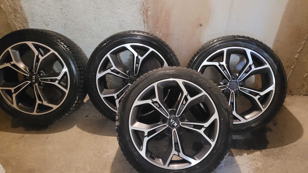 Alufelgi KIA 19" + opony zimowe TOYO 245/45R19 *Sportage, Sorento*