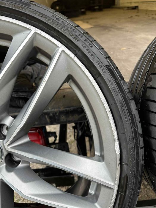 Felgi 20 5x112 9j et29 z oponami 8T0- 601 -025DG