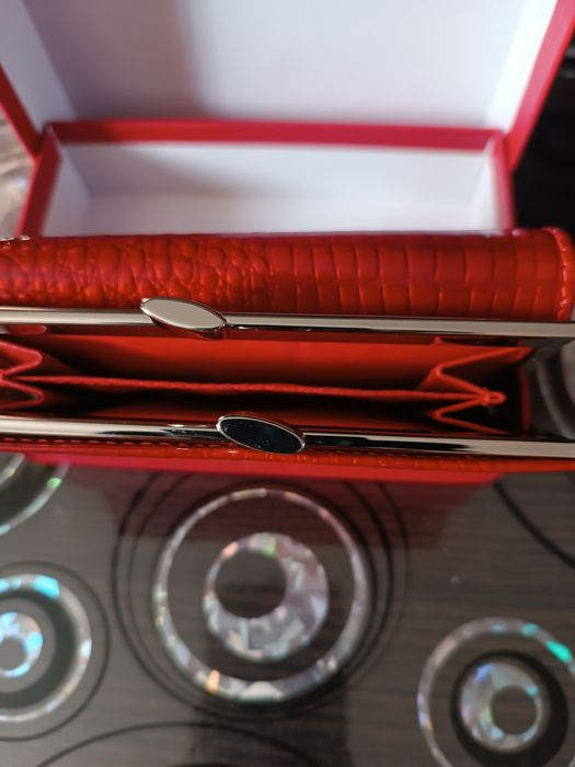 Гаманець жіночий шкіряний