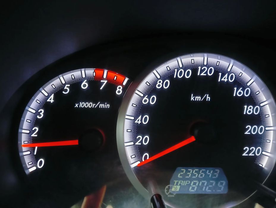 Mazda 5 Komfortowe, siedmioosobowe auto.