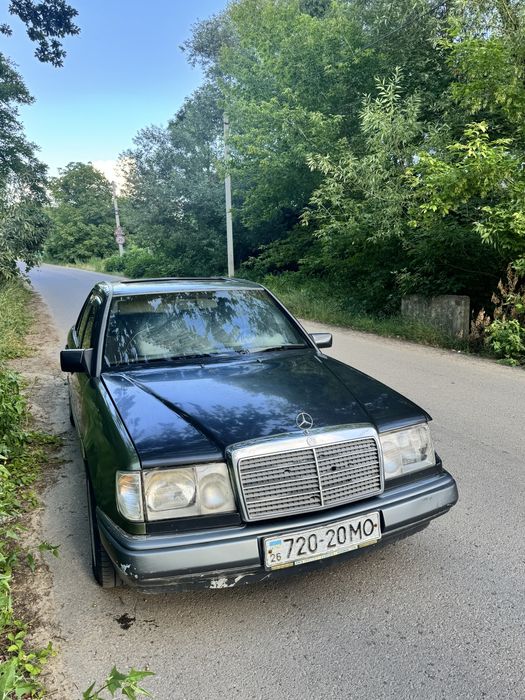 Mercedes-Benz 124