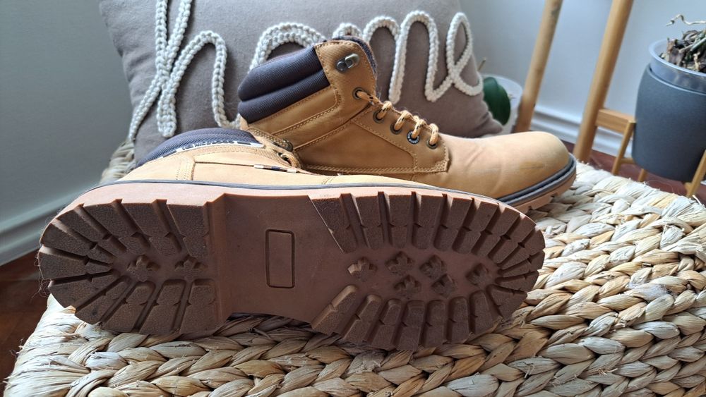 Botas Homem Novas 43