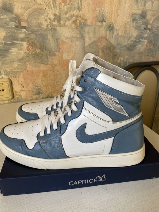 Кроссовки Джорданы кожа 41,5