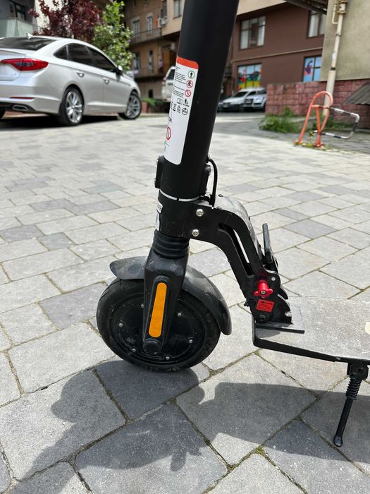 Електро самокат Urban Glide