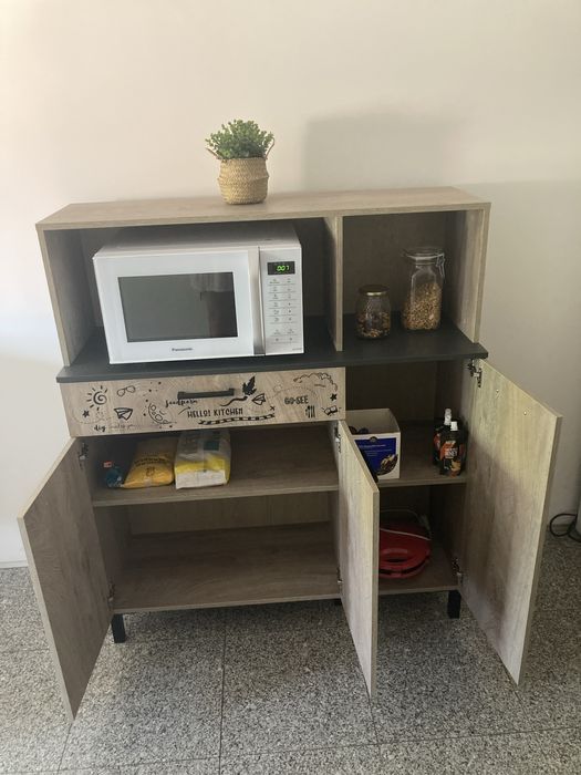 Movél auxiliar de cozinha