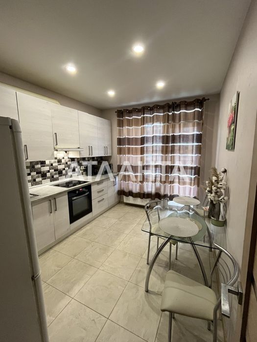 Продаж 1к квартири ЖК Варшавський, Європейського союзу 43А