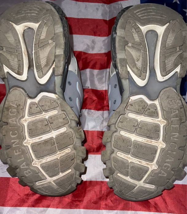 Balenciaga track led 42