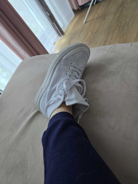 Trampki wysokie białe bawełna Stardivarius sneakers