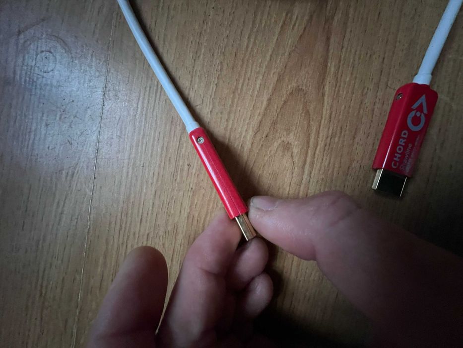 Chord Company  HDMI-HDMI AOC 21 48GBps 2 metry światłowód -optyczny