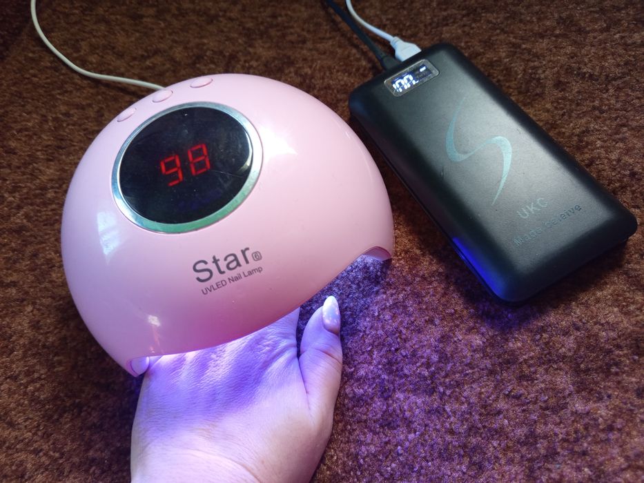 Лед лампа для манікюру
